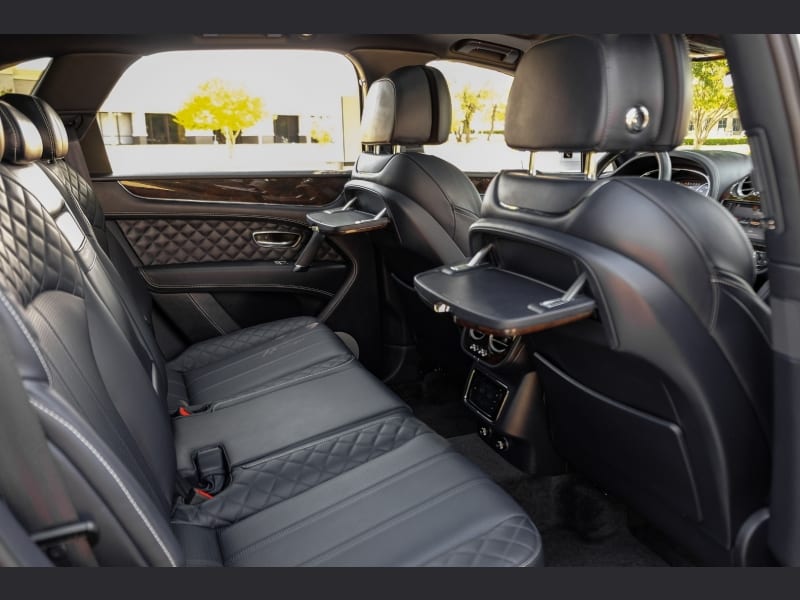 Bentley Bentayga 2017 price $113,990