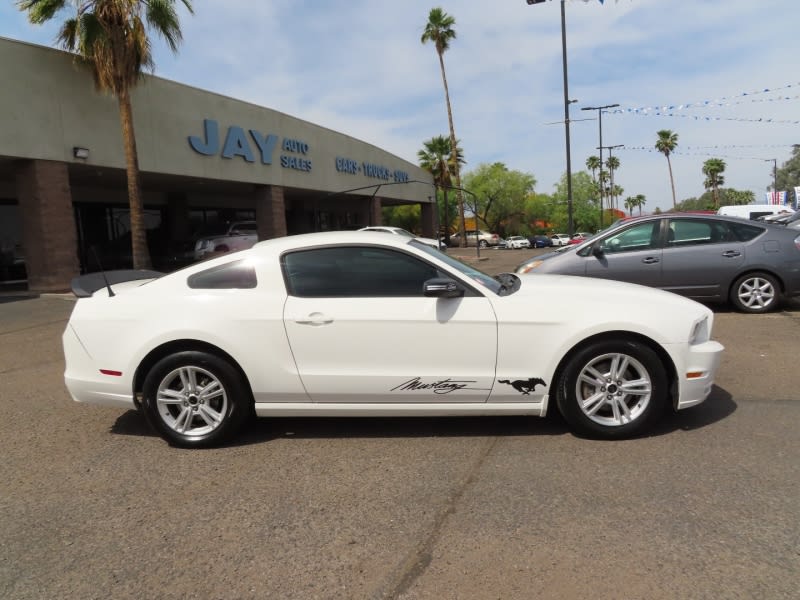 Ford Mustang 2013 price $13,995