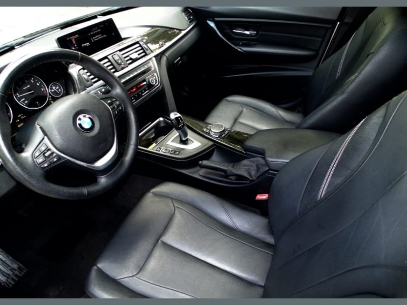 BMW 3-Series 2015 price $15,995