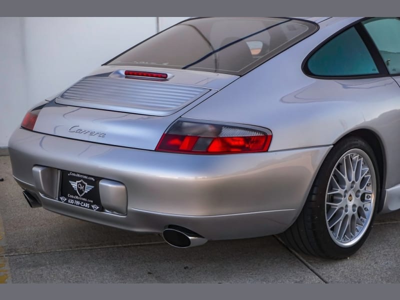 Porsche 911 1999 price $18,990