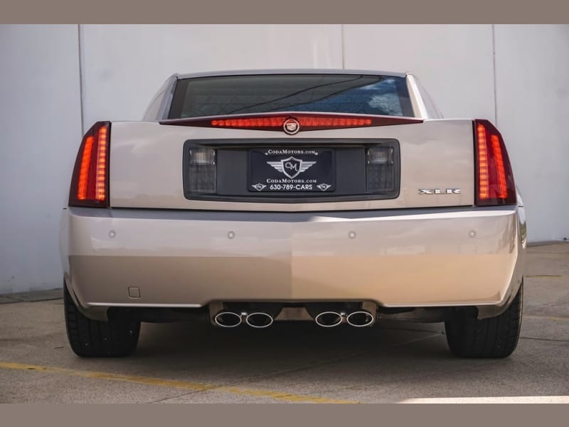 Cadillac XLR 2006 price $22,990