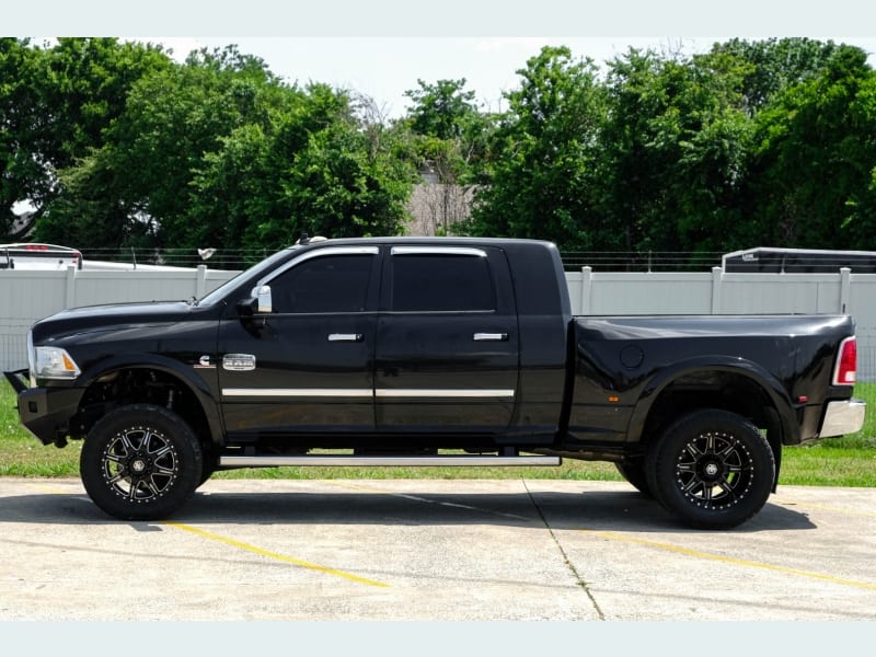 Dodge Ram 3500 2015 price $45,995
