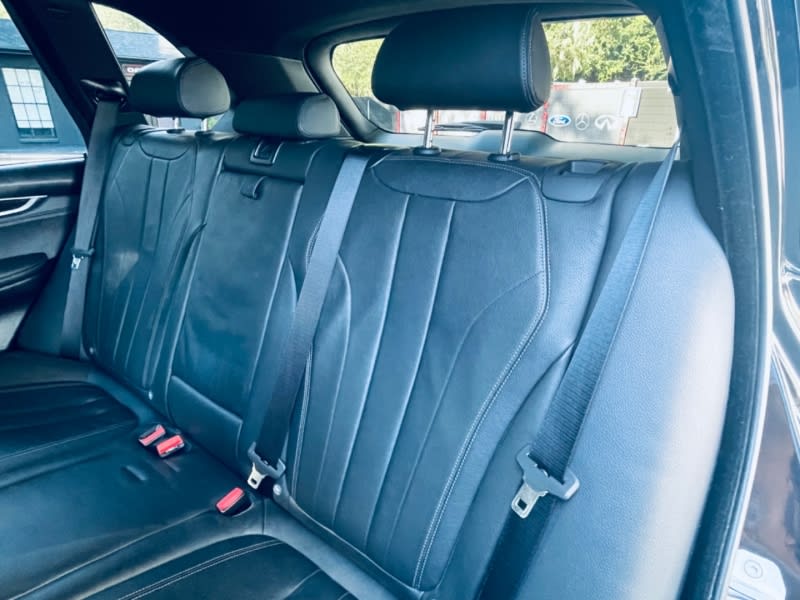BMW X5 2018 price $38,390