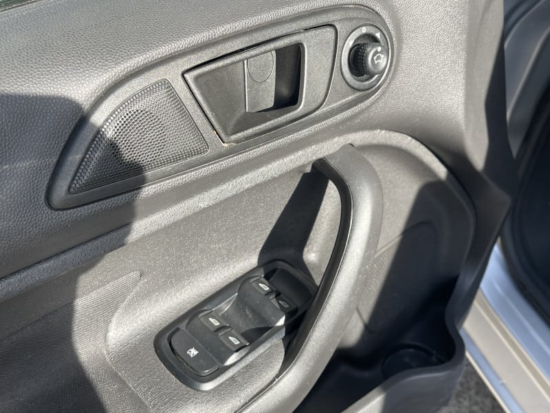 Ford Fiesta 2019 price $10,999