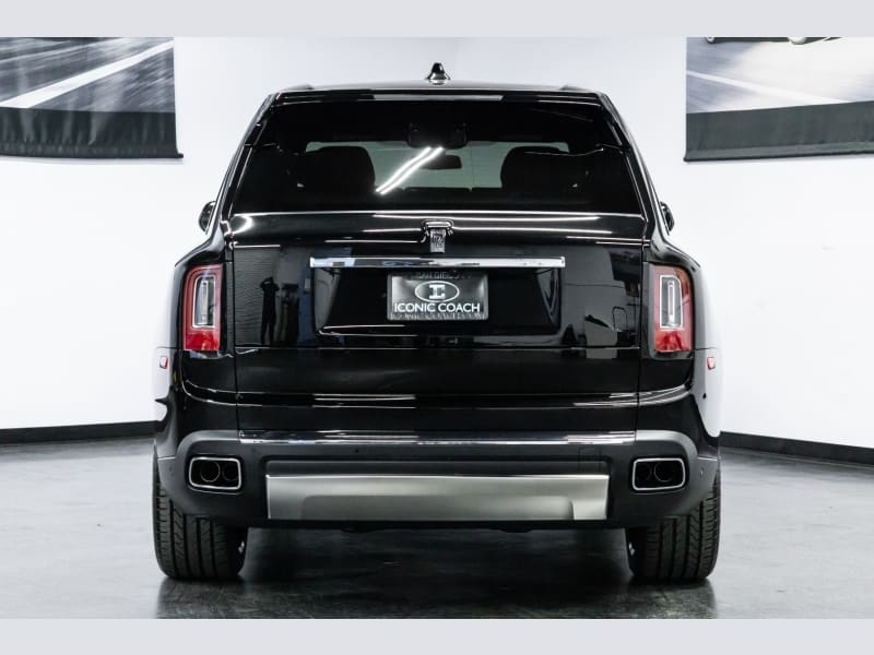 Rolls-Royce Cullinan *Black Badge Wheels* 2022 price $431,888