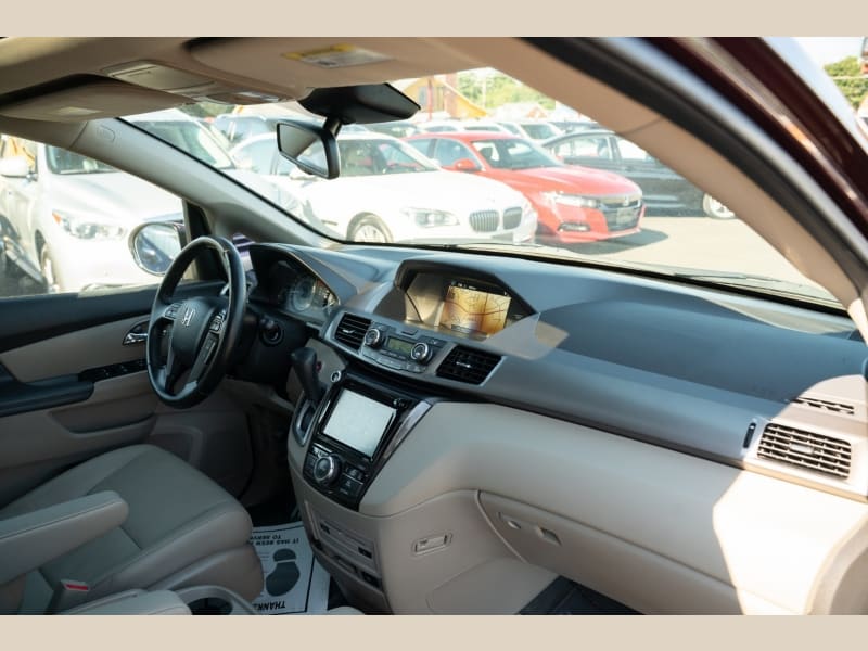 Honda Odyssey 2015 price $20,990
