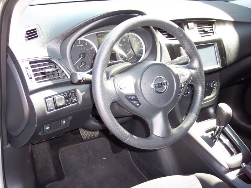 Nissan Sentra 2015 price $12,995