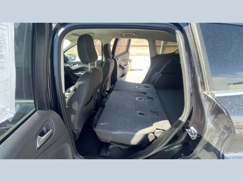 Ford Escape 2019 price $17,500