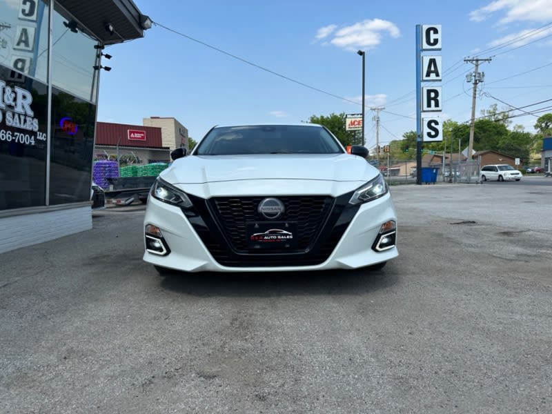 Nissan Altima 2019 price $17,950