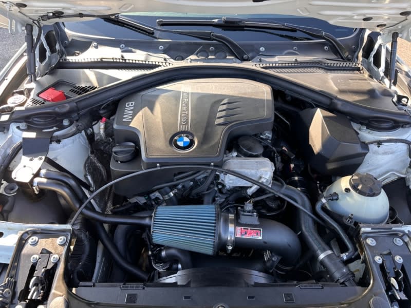 BMW 3-Series 2014 price $17,895