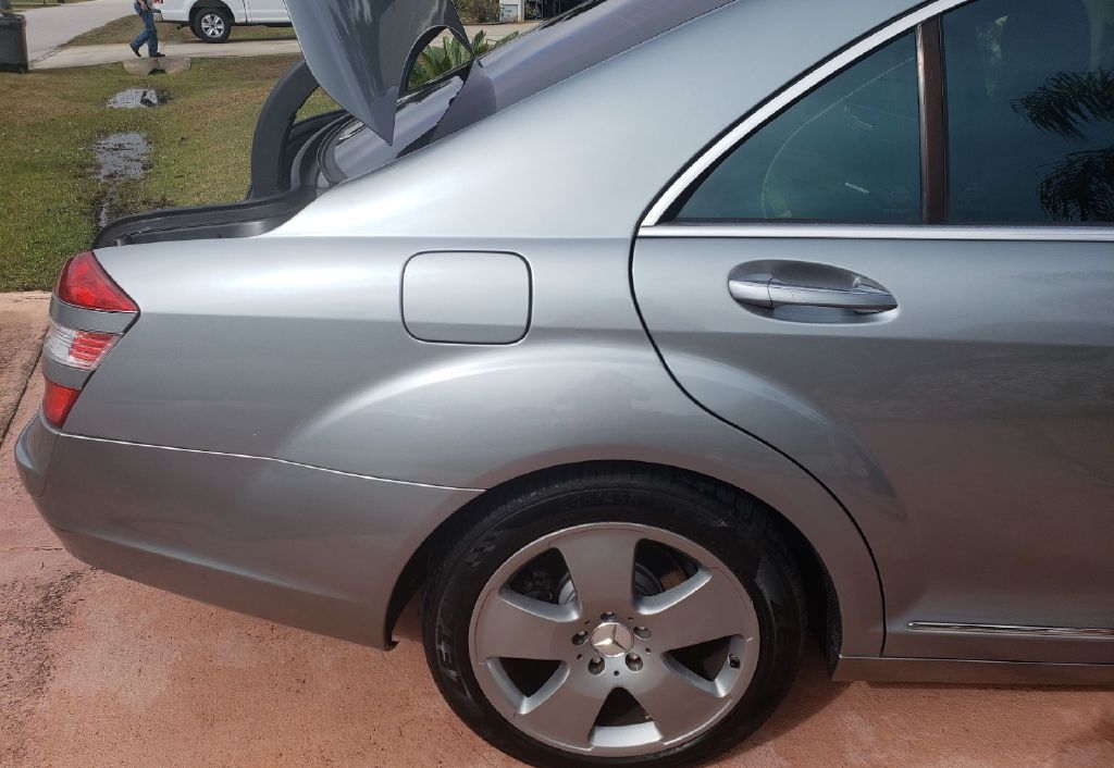 Used 2007 Mercedes-Benz S-Class S550 with VIN WDDNG71X77A111354 for sale in Bunnell, FL