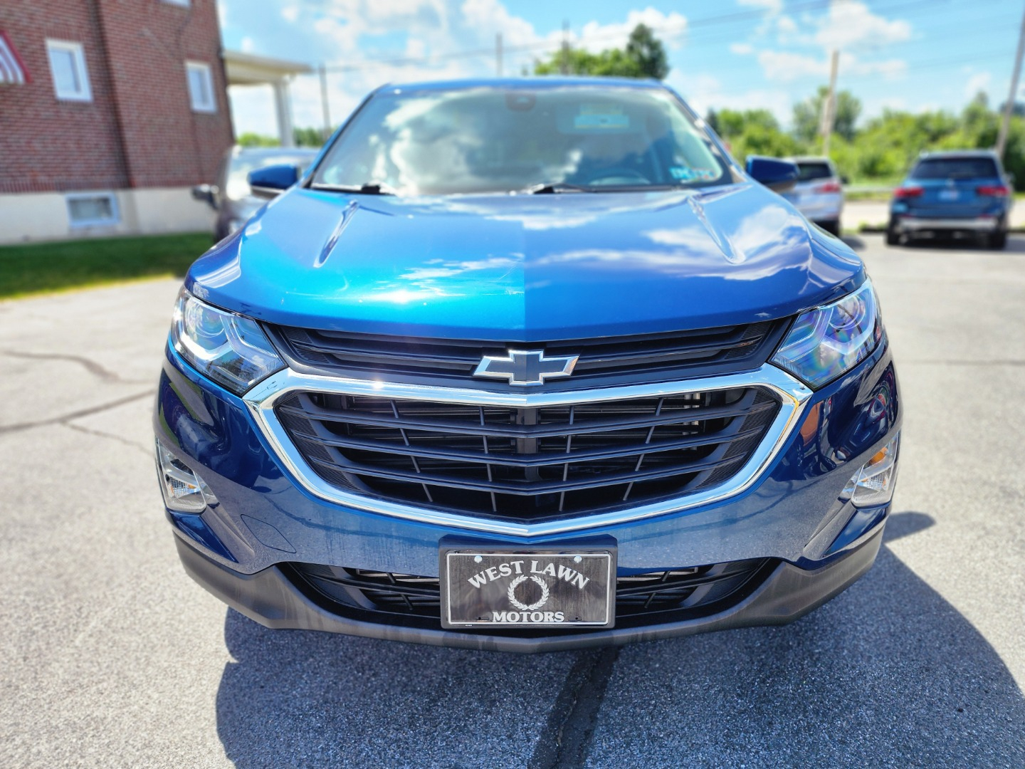 Used 2021 Chevrolet Equinox LT with VIN 2GNAXUEV3M6149700 for sale in West Lawn, PA