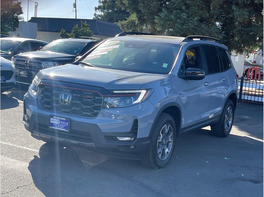 Used 2022 Honda Passport TrailSport with VIN 5FNYF8H63NB022740 for sale in Hayward, CA