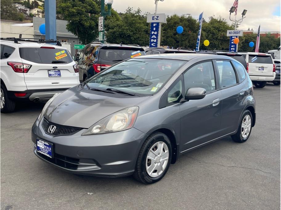 Used 2013 Honda Fit Base with VIN JHMGE8H37DC032668 for sale in Hayward, CA