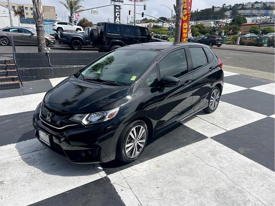 Used 2015 Honda Fit EX with VIN 3HGGK5H89FM715673 for sale in Hayward, CA