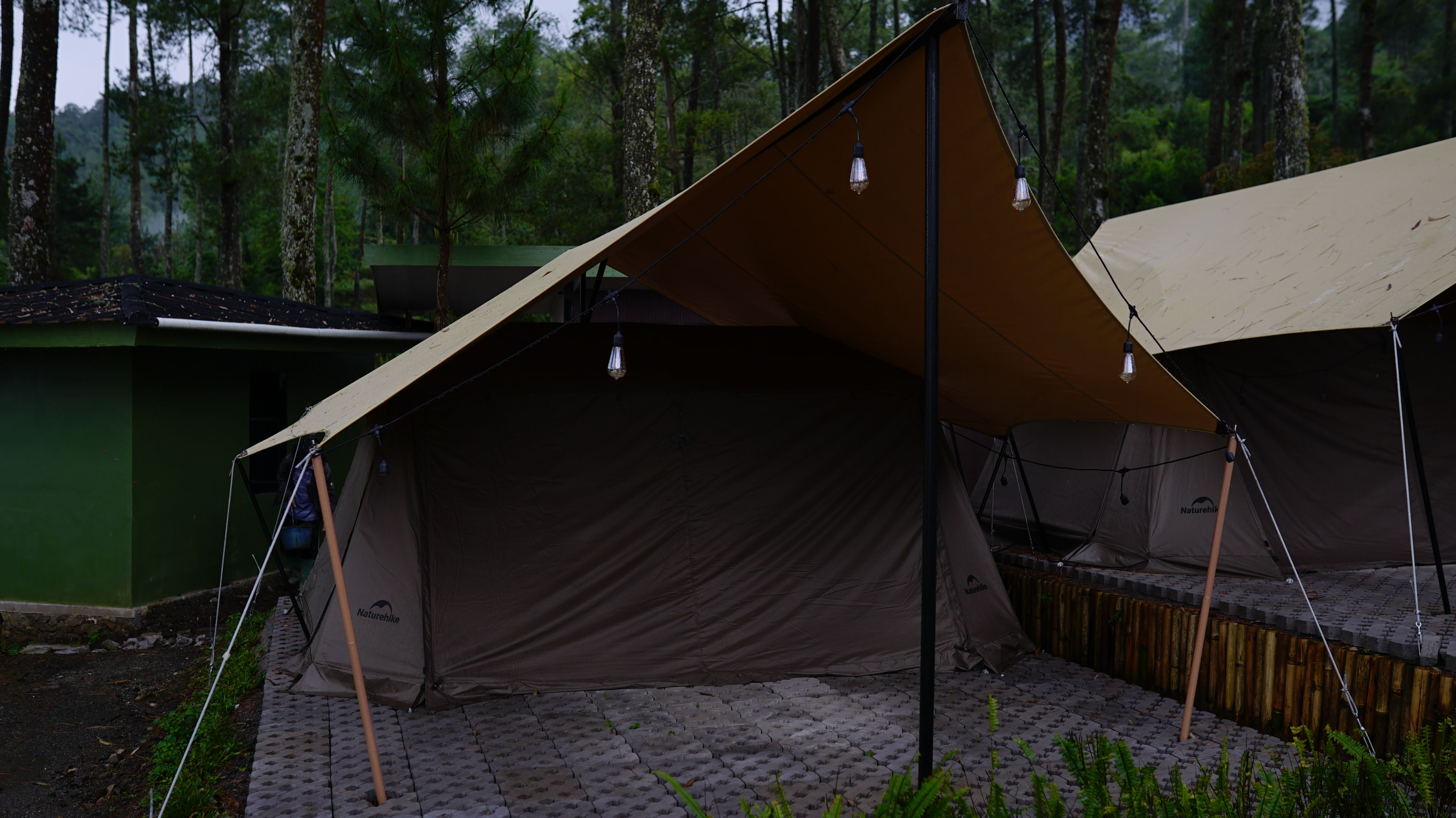 Tenda Senja 05