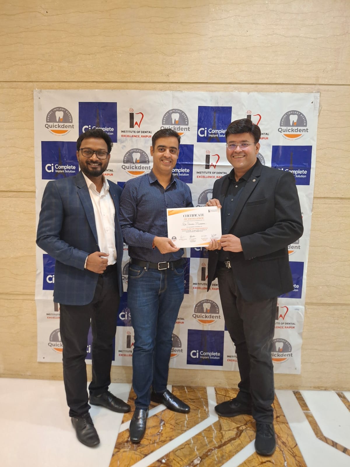 Advanced Dental Clinic Jabalpur gallery photo