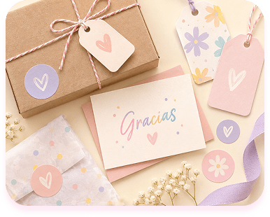 Caja de regalo con tarjeta y stickers