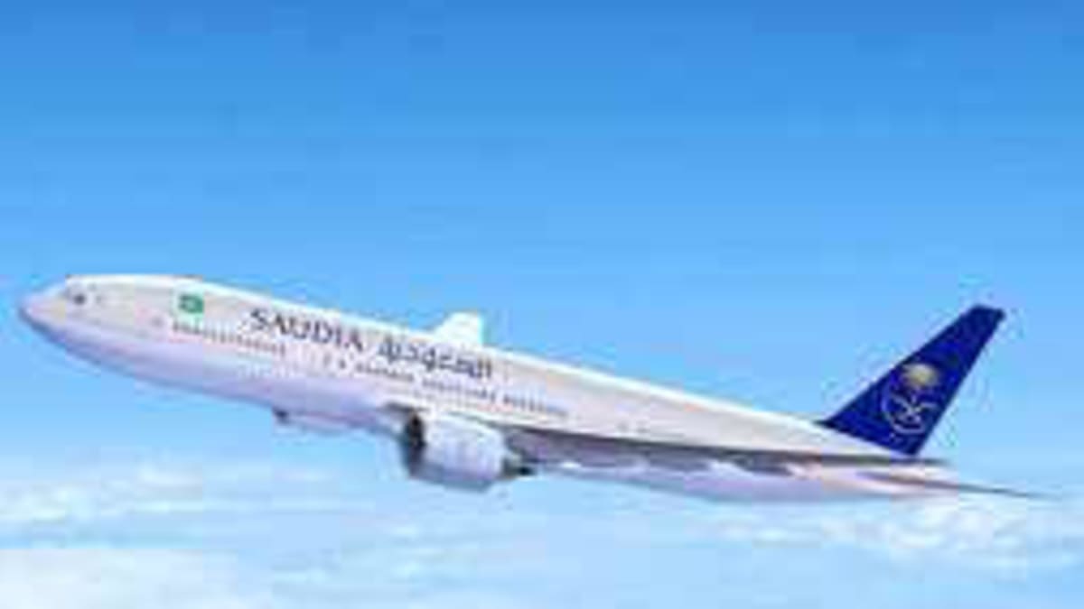 Umroh Saudia Airlines Direct Flight: Jadwal Desember 2026 & Januari 2027