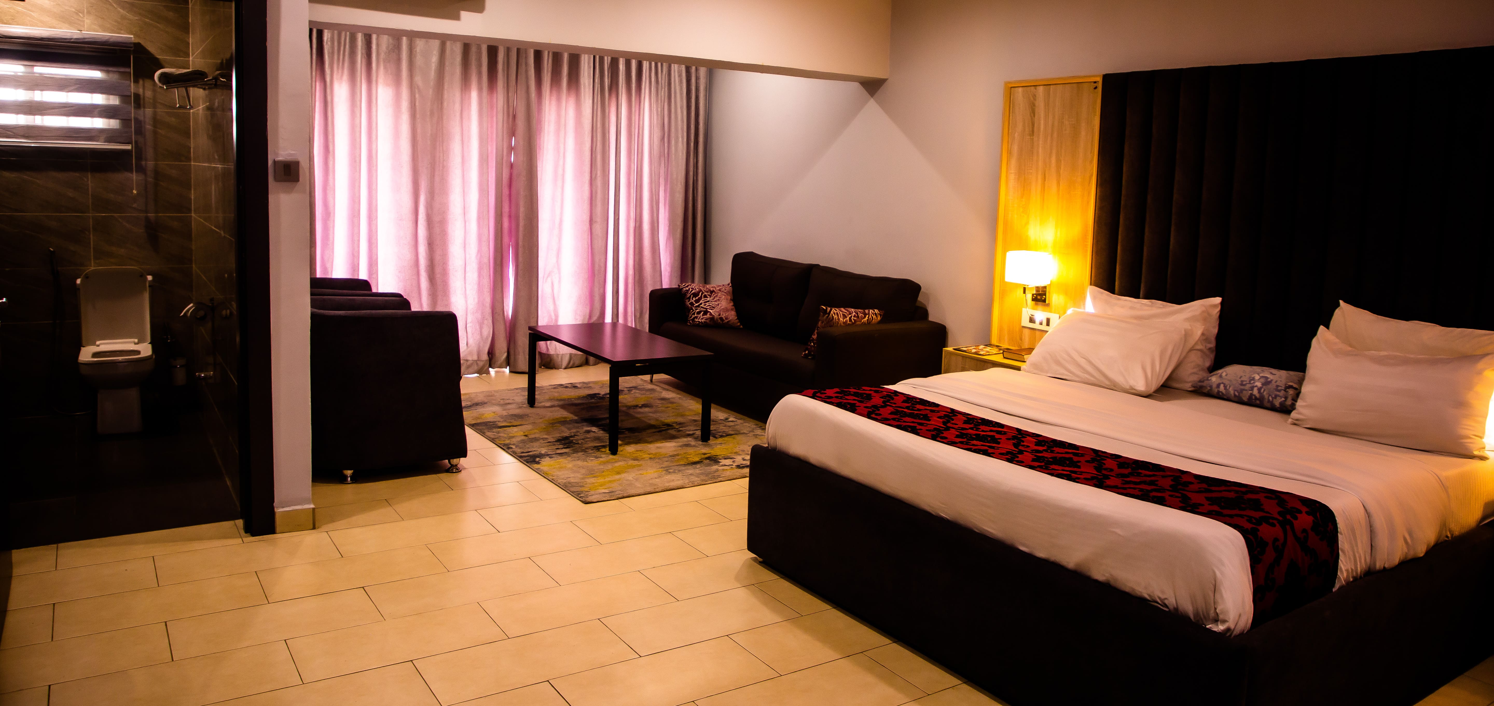 Luxury Suite