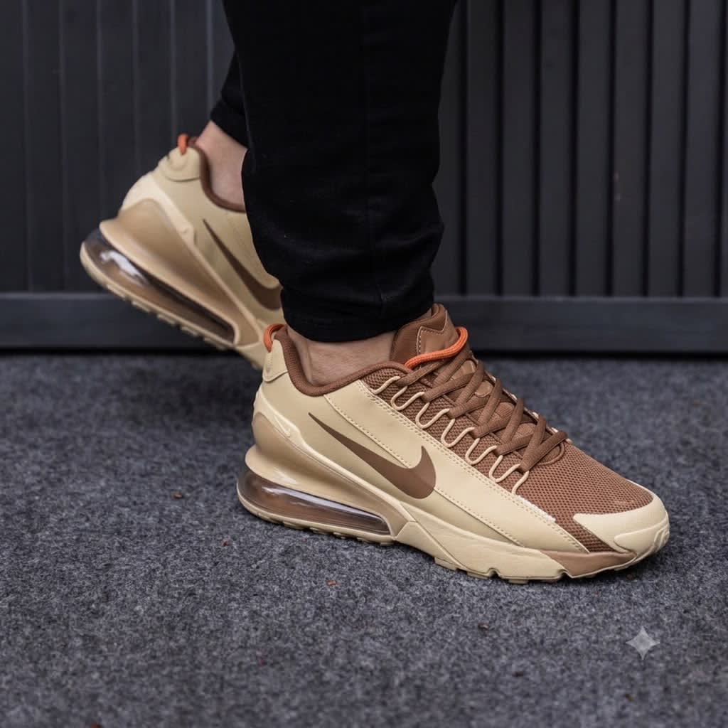 Baskets Nike Air Max 270 bleu et blanc