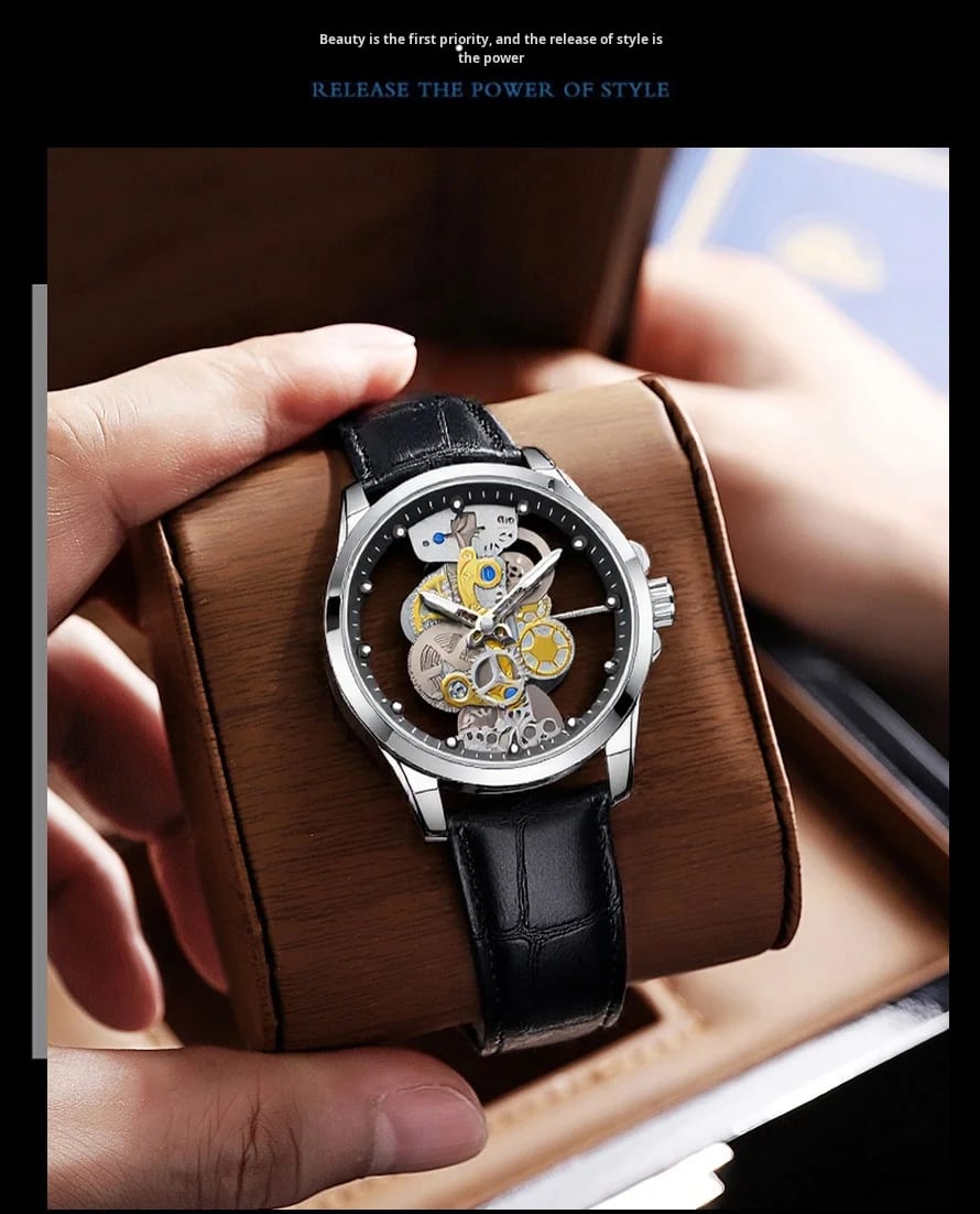 Montre automatique squelette cadran noir mécanisme doré