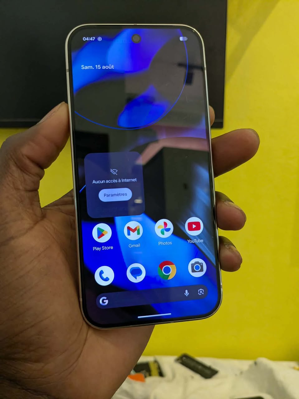 Téléphone mobile Android - Écran AMOLED
