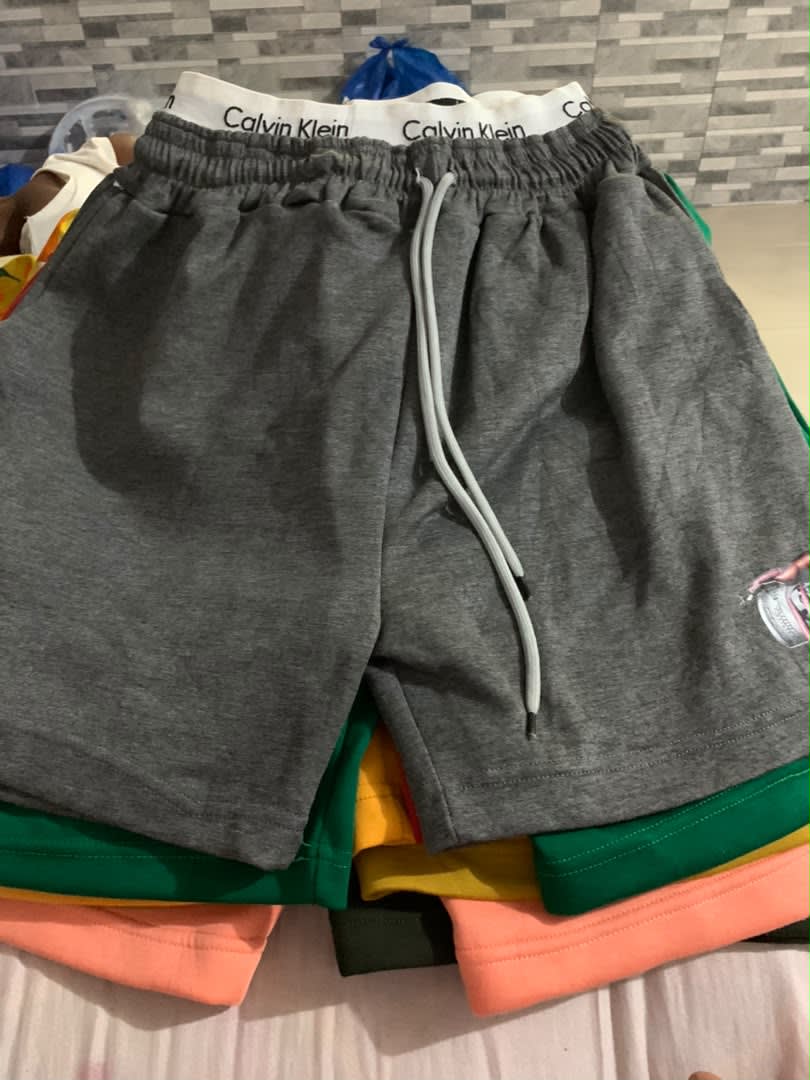 Short de sport Calvin Klein gris - Homme