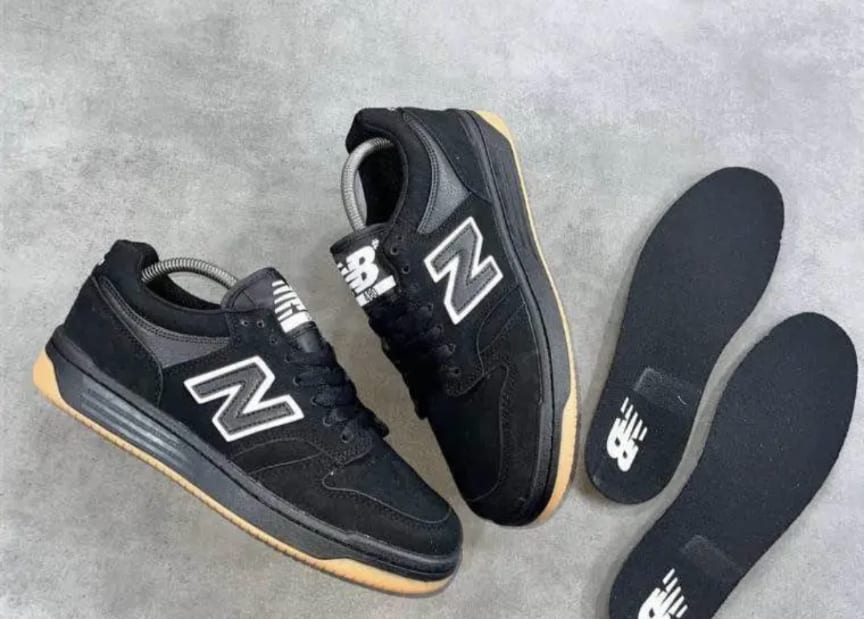 Chaussures New Balance 574 noir et gum - Comme neuf