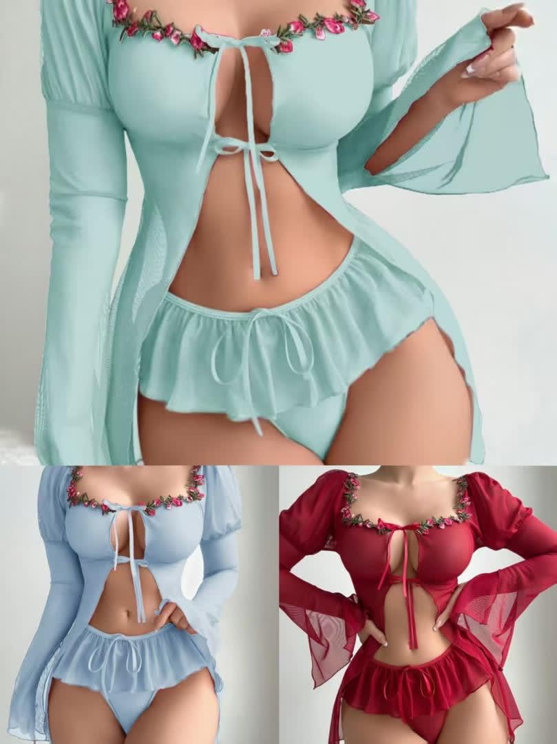 Ensemble lingerie sexy avec robe transparente et fleurs