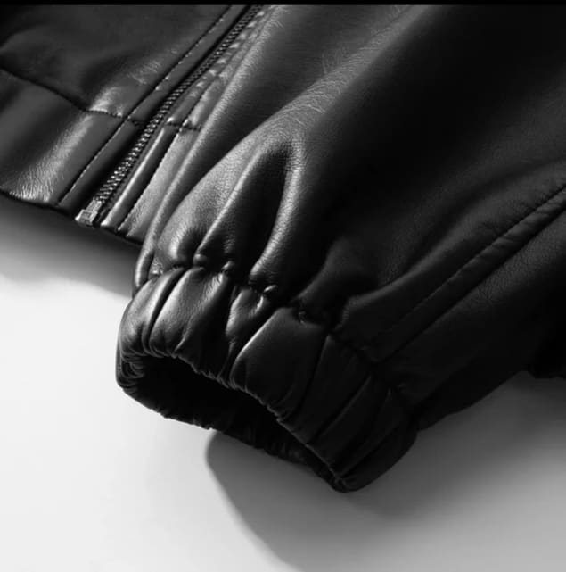 Blouson cuir synthétique noir - Coupe bomber oversize