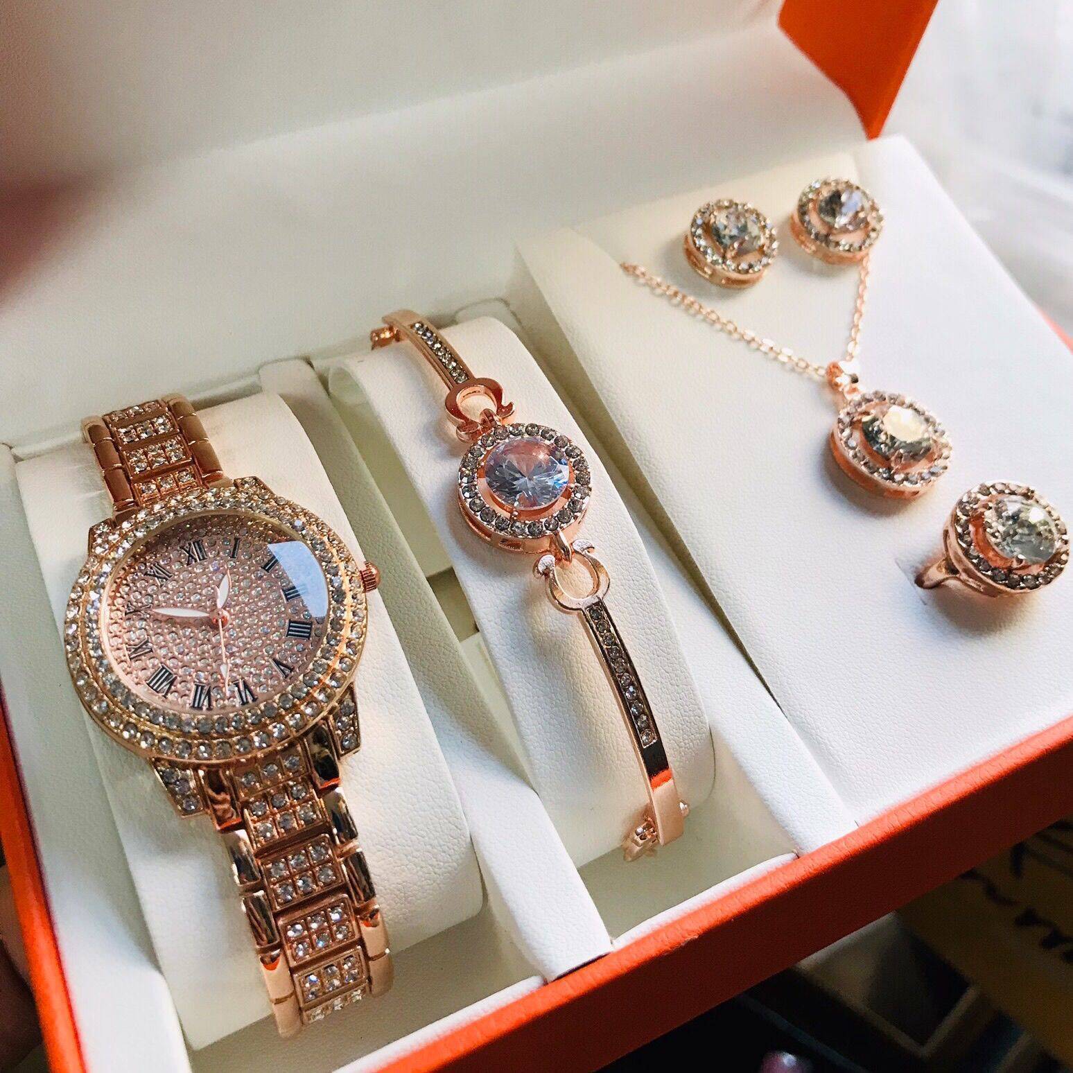 Coffret Bijoux Montre Femme Luxe - Montre + Bracelet + Collier + Boucles d'oreilles