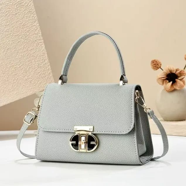 Sac à main élégant style vintage avec fermoir doré