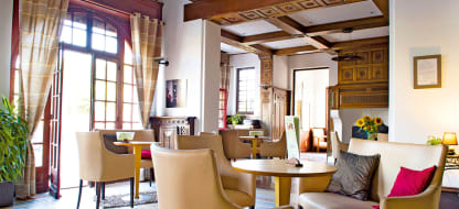 salon hotel orhoitza hendaye