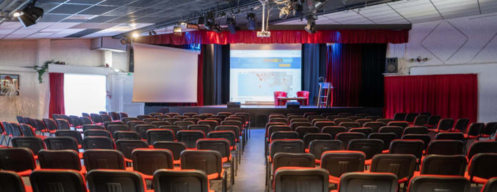 salle de spetcale a keravel