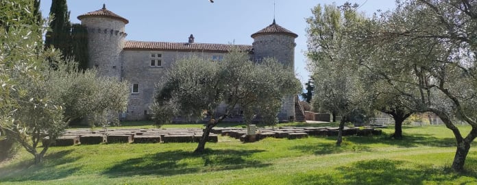 Les jardins de Lou Castel et son théâtre de verdure - Lou Castel - Vacances Bleues