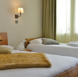 Chambre Confort 3 personnes côté pistes