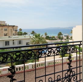 Balcon vue mer d'un studio au Méditerranée