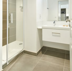 Salle de bain studio 2 personnes