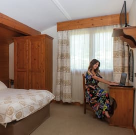 Triple room at Chalets du Prariand