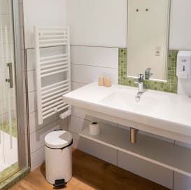 salle de bain du club le grand air oleron vacances bleues