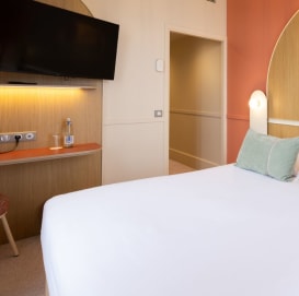 Hôtel Balmoral à Menton - chambre double vue mer - Vacances Bleues