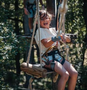 Accrobranche enfants - Domaine de Château Laval - Vacances Bleues -