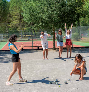 Pétanque - club Domaine de Château Laval - Vacances Bleues