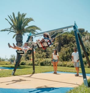 Les équipements : Air de jeux enfants - Club Plein Sud Hyères