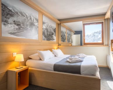 CHAMBRE_049-MMV-Tignes-LesBrevieres©MANU_REYBOZ_H18 (1) (1).jpg