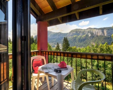 Club Les Tavaillons les Carroz balcon 919.jpg