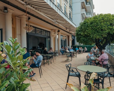 Outside terrace with sea view of Le Royal restaurant