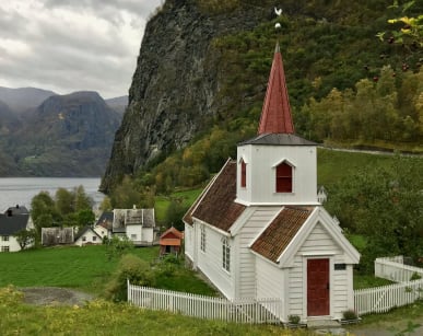 Undredal-norvege2000x1333.jpg