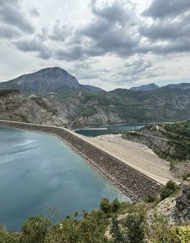 Barrage de serre poncon - hautes alpes